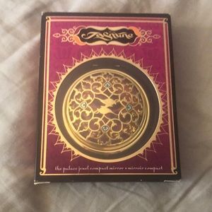 Disney Sephora jasmine compact